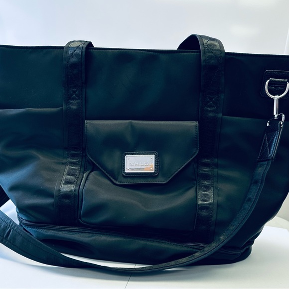 Rachel Zoe Black 2 PC Travel Tote Bag with Wristlet Detachable Shoulder Strap - Picture 2 of 16